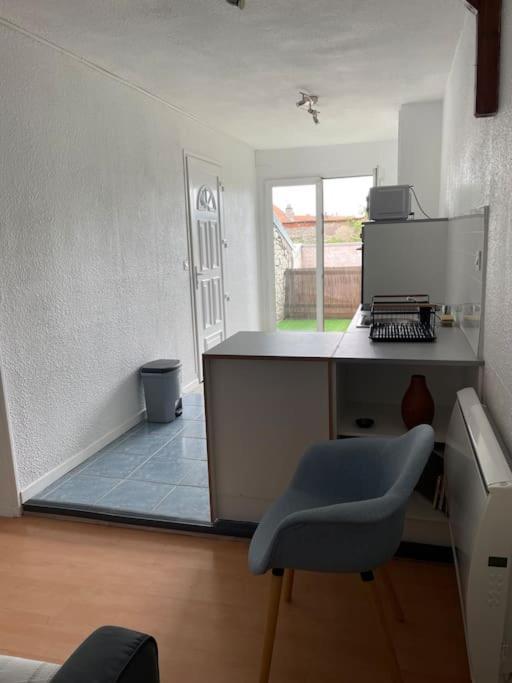 Bourbonne Les Bains, Appartement T2 Pour 2 Bourbonne-les-Bains Exterior foto